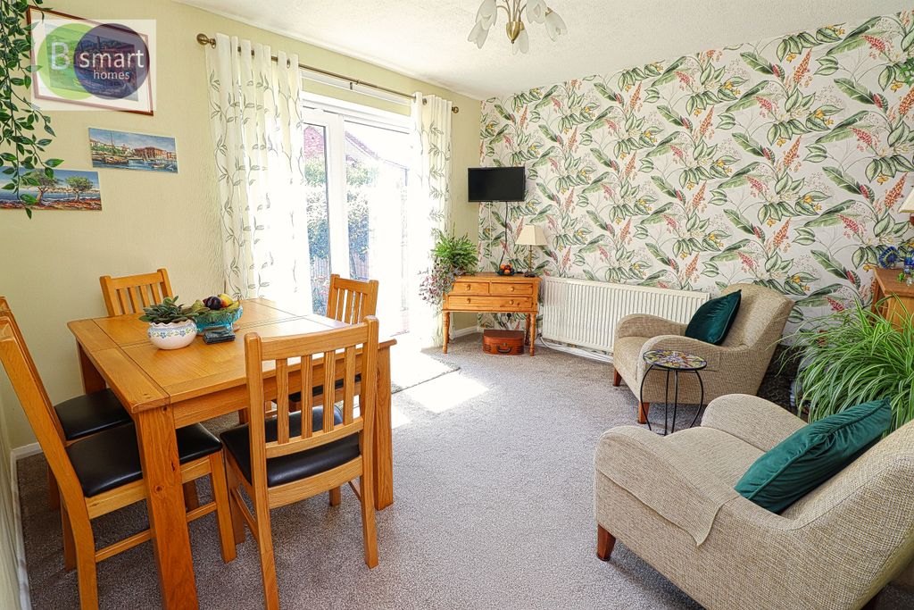 Property photo 3 of 19 Img_4167