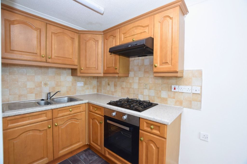 Property photo 2 of 9