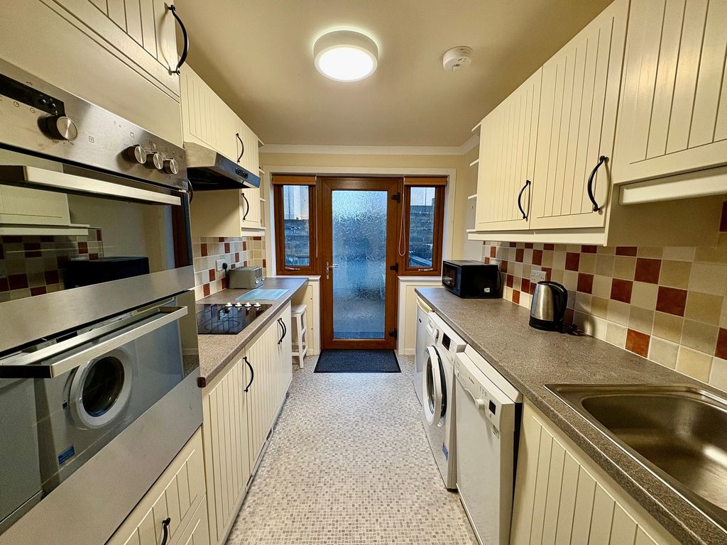 Property photo 3 of 7 Not Specified