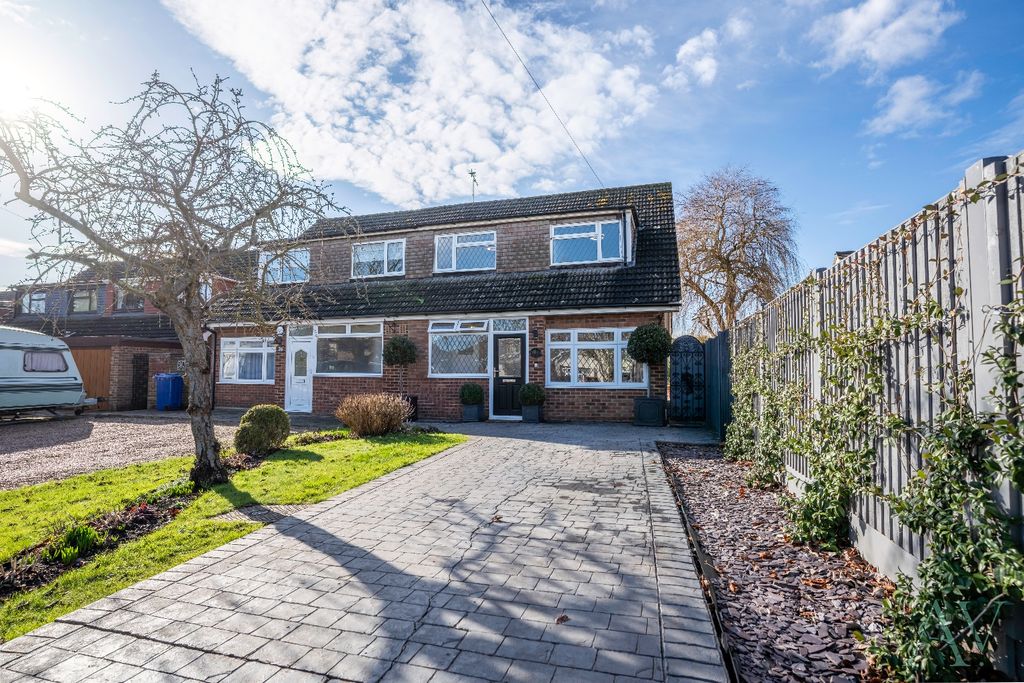 Property photo 1 of 19 4847112