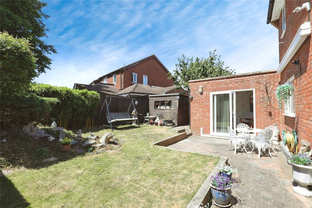 Property photo 2 of 20 Picture No. 21