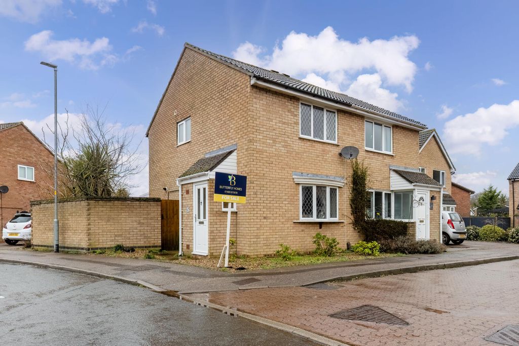 Property photo 1 of 11 Front (Exterior)