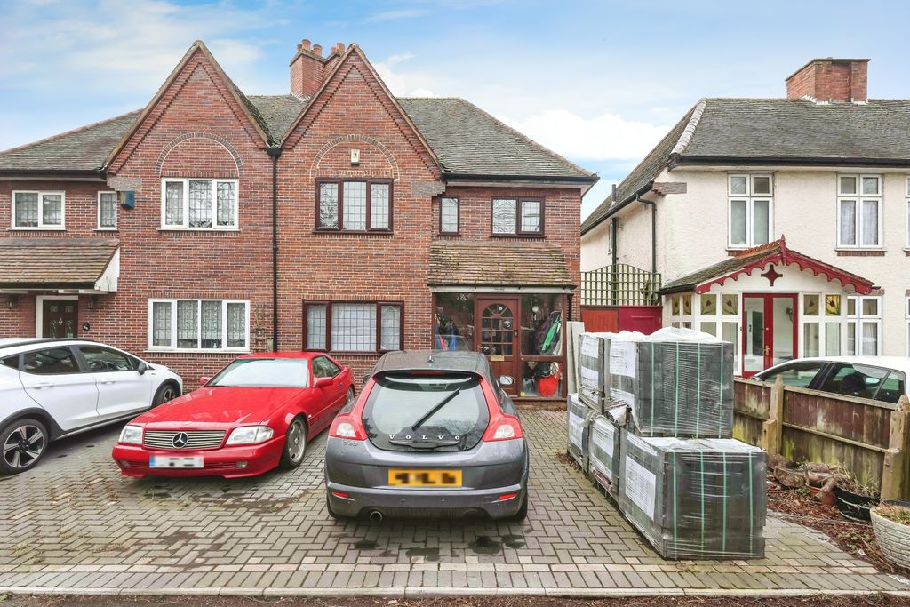 Property photo 1 of 18 Photography