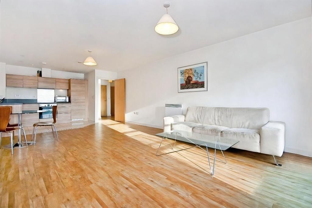 Property photo 3 of 10