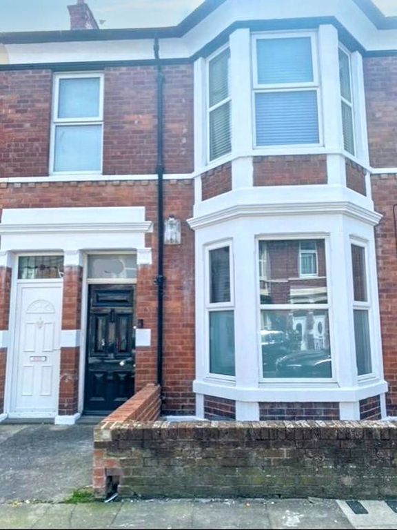 Property photo 1 of 9