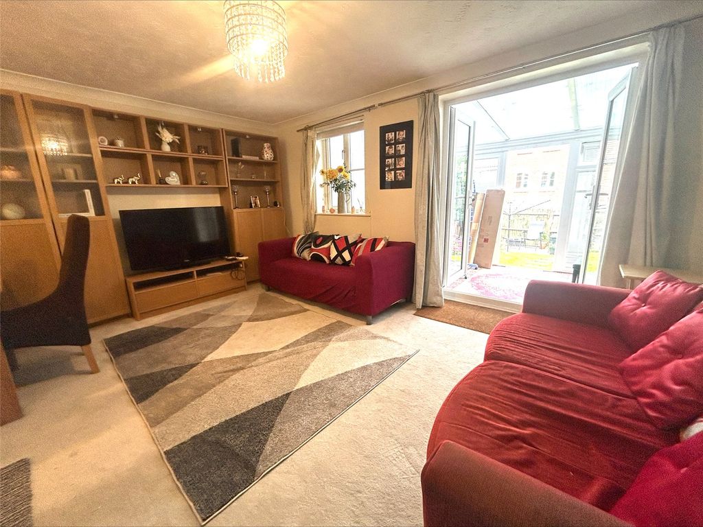 Property photo 3 of 12 Picture No. 03