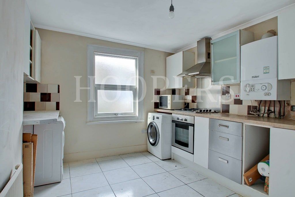 Property photo 3 of 5
