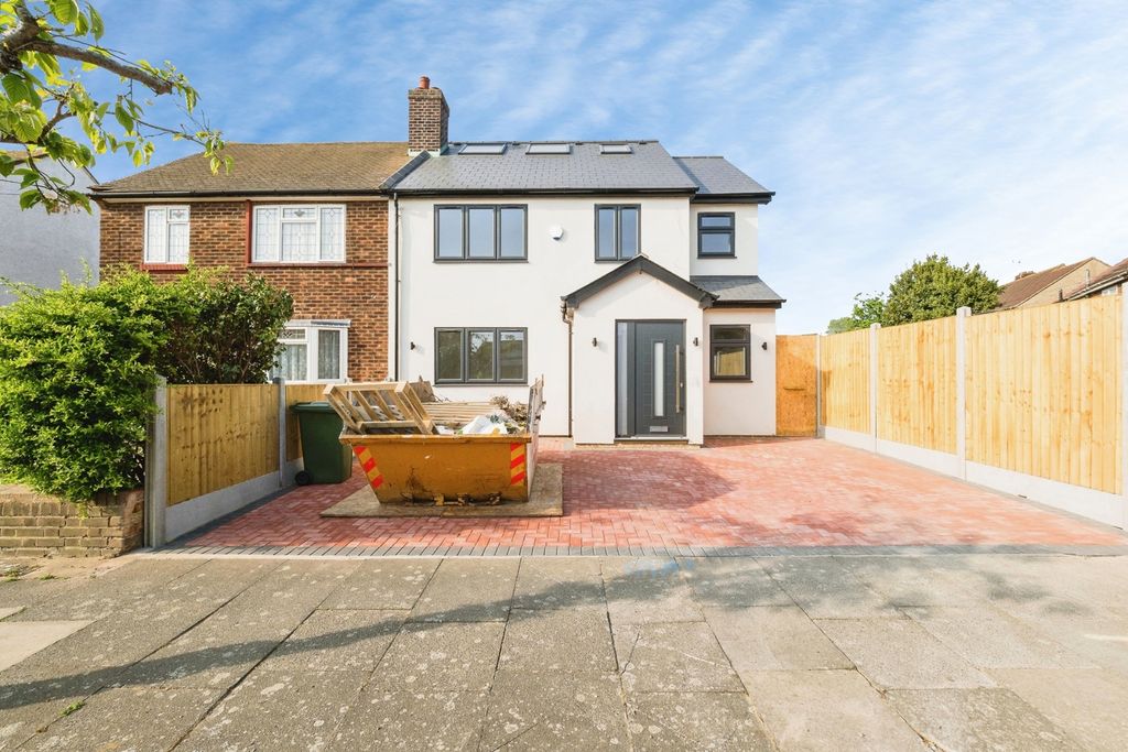 Property photo 1 of 20 Pbox-Img.Jpg
