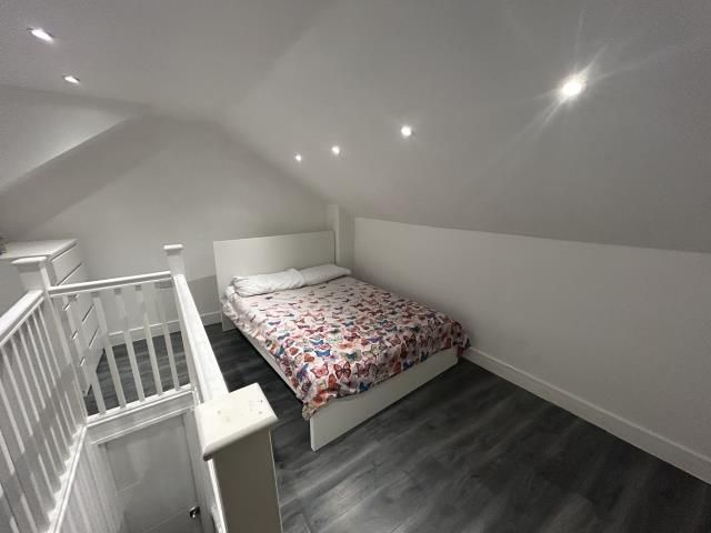 Property photo 3 of 3 Bedroom