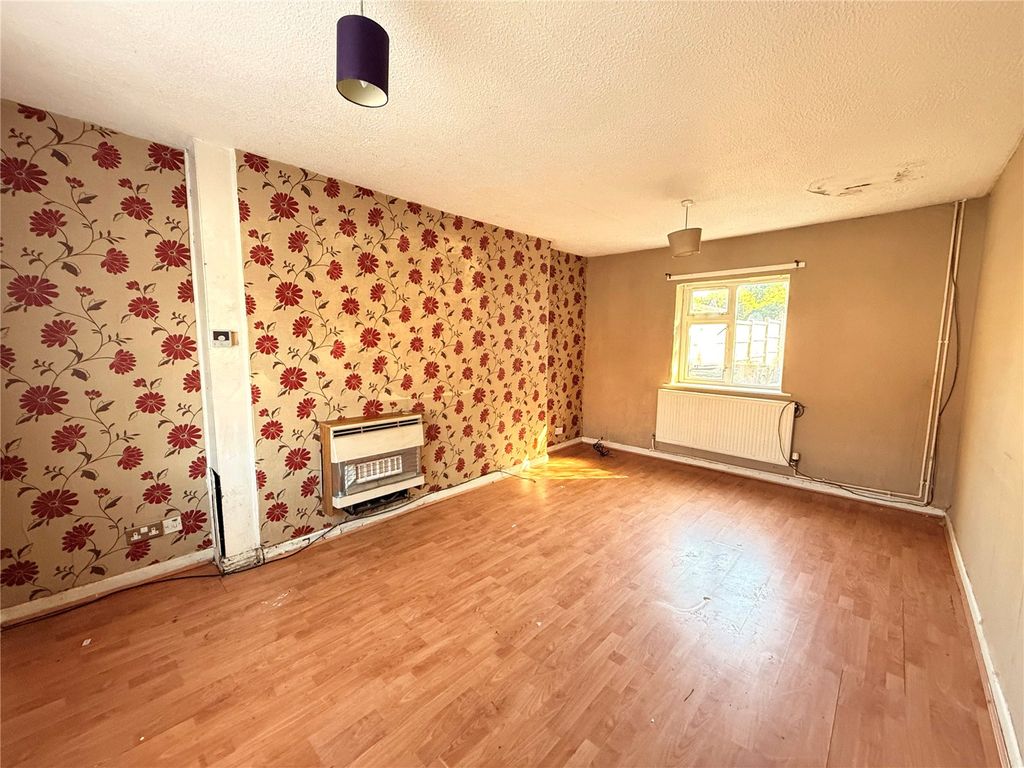 Property photo 3 of 15 Picture No. 13