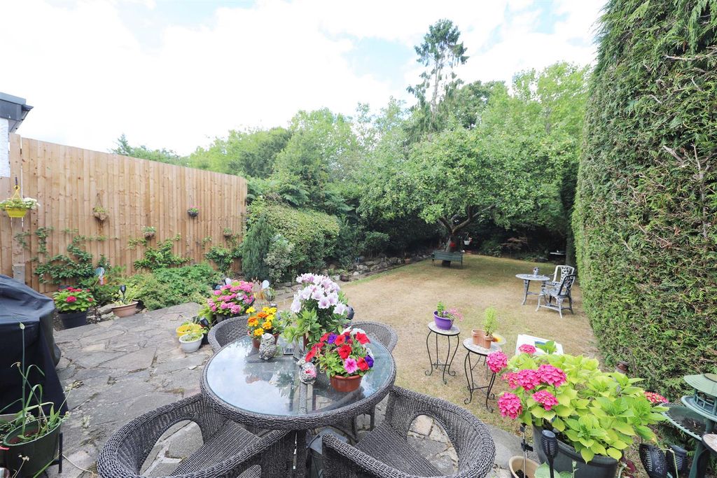 Property photo 2 of 15
