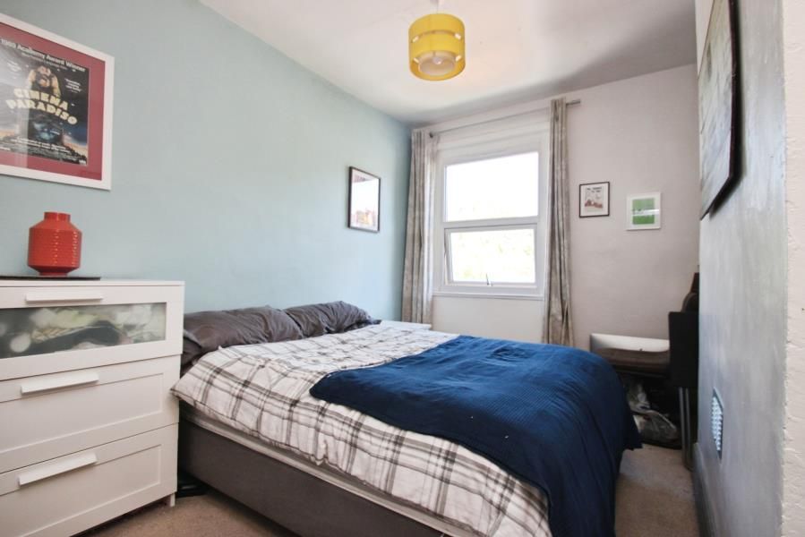 Property photo 3 of 4