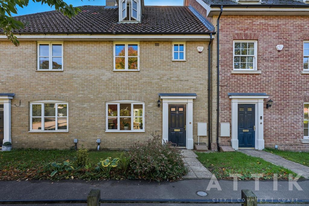 Property photo 1 of 30 Ar707065.Jpg