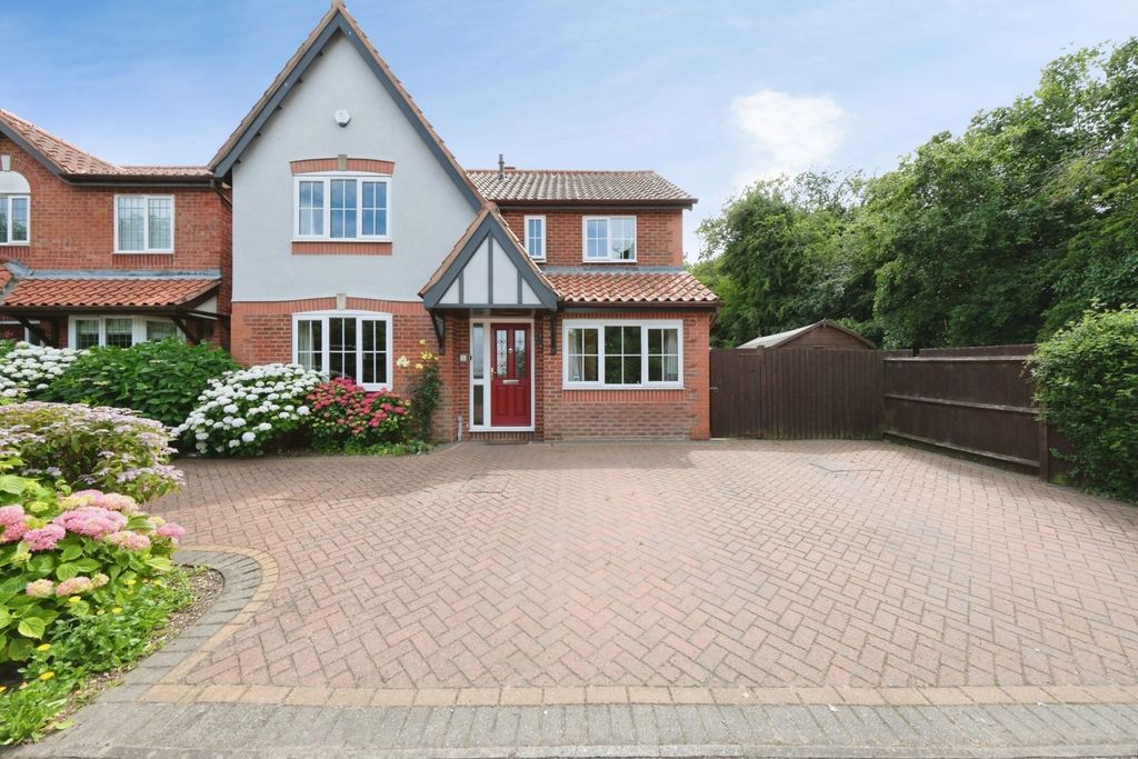 Property photo 1 of 22