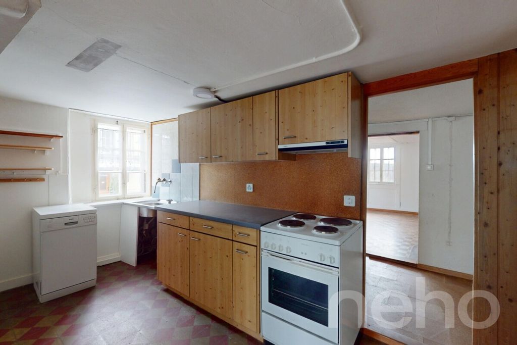 Property photo 2 of 13