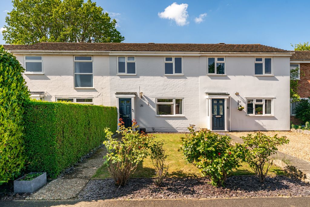 Property photo 1 of 16 Front