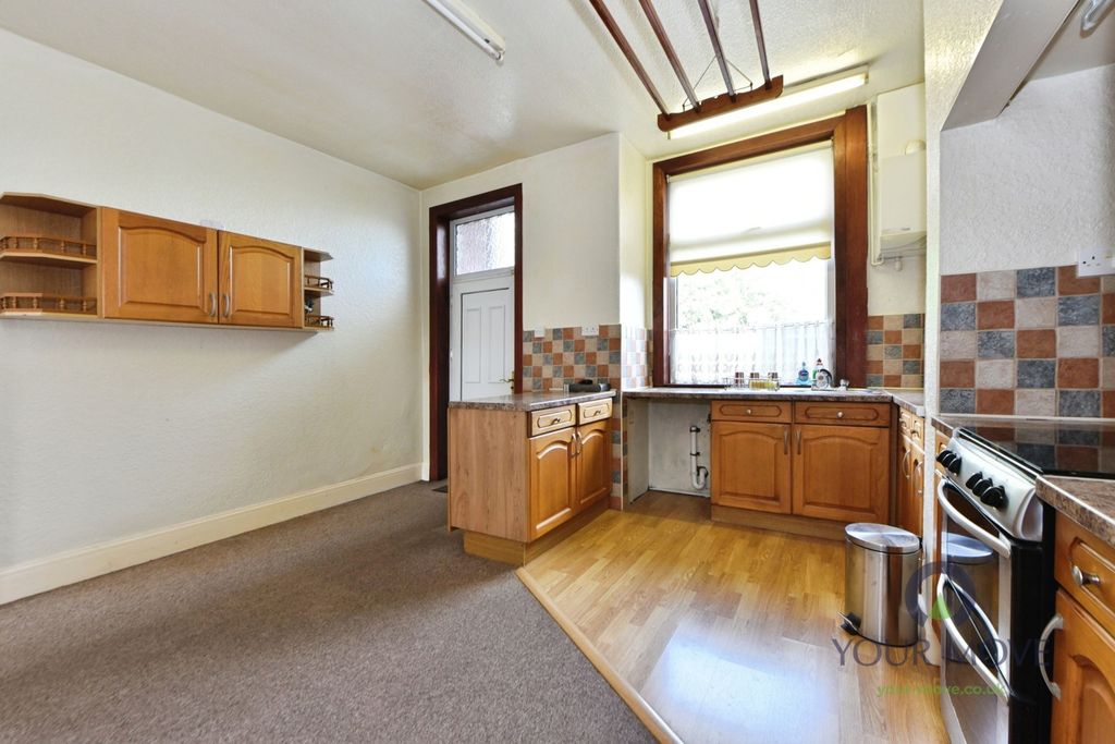 Property photo 2 of 10 Pbox-Img.Jpg