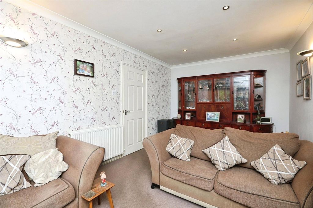 Property photo 3 of 19 Picture No. 07