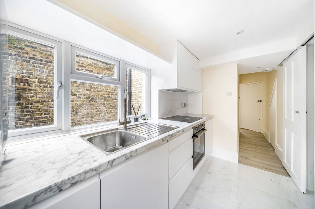 Property photo 2 of 8 1083402 (5)