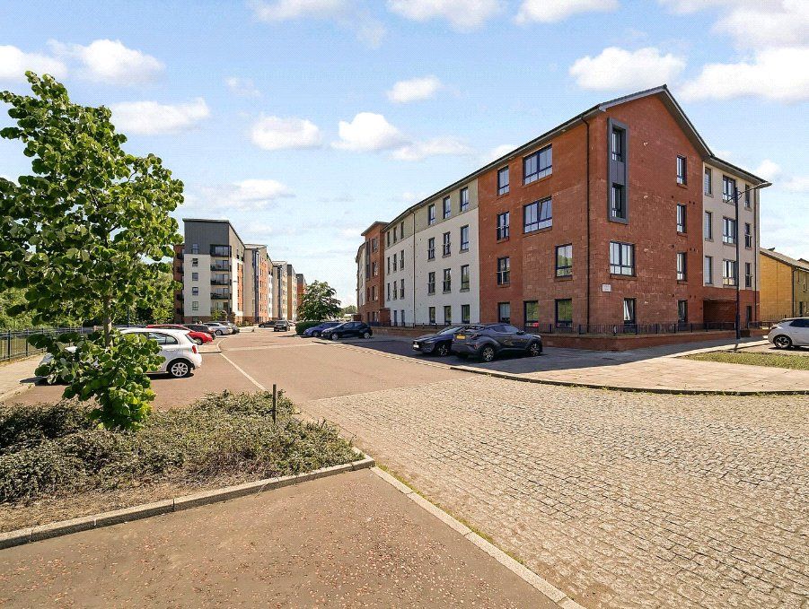 Property photo 2 of 19 Picture No. 01