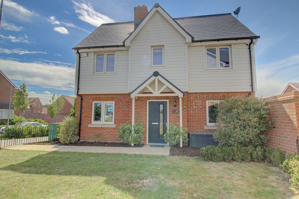 Property photo 1 of 22 Front