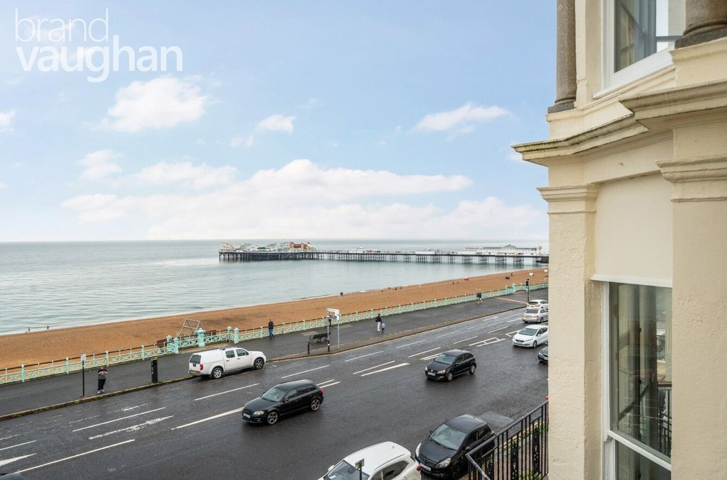 Property photo 2 of 9 View