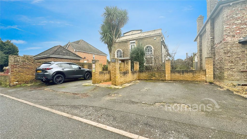 Property photo 1 of 9 Picture No. 15