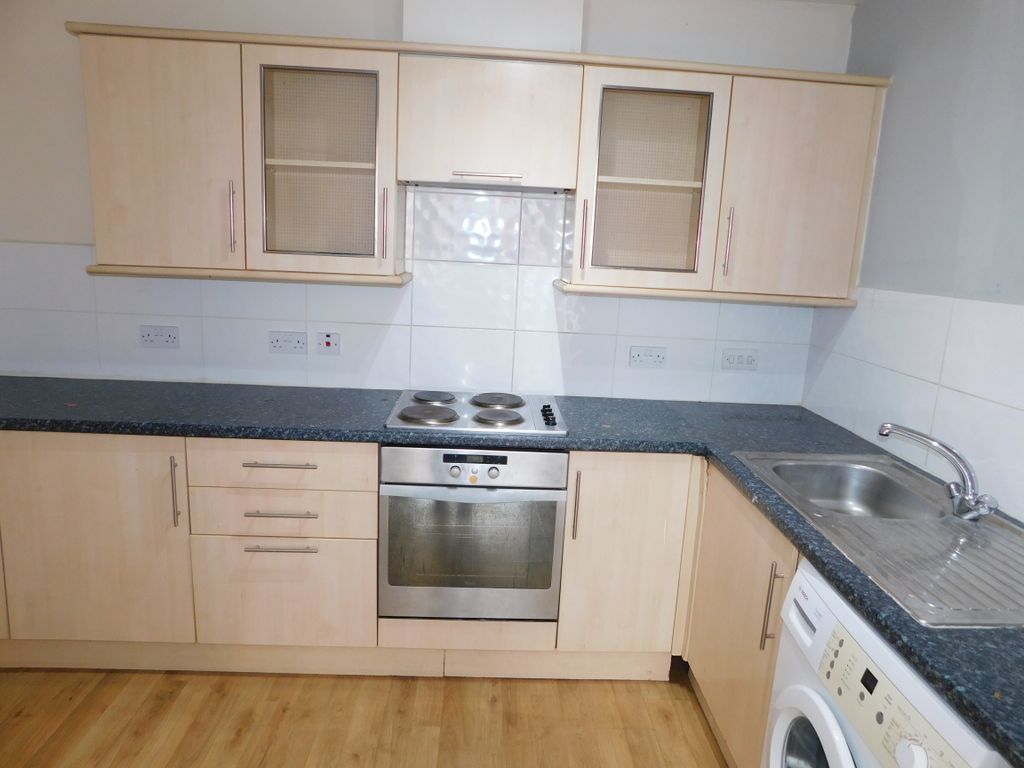 Property photo 3 of 9