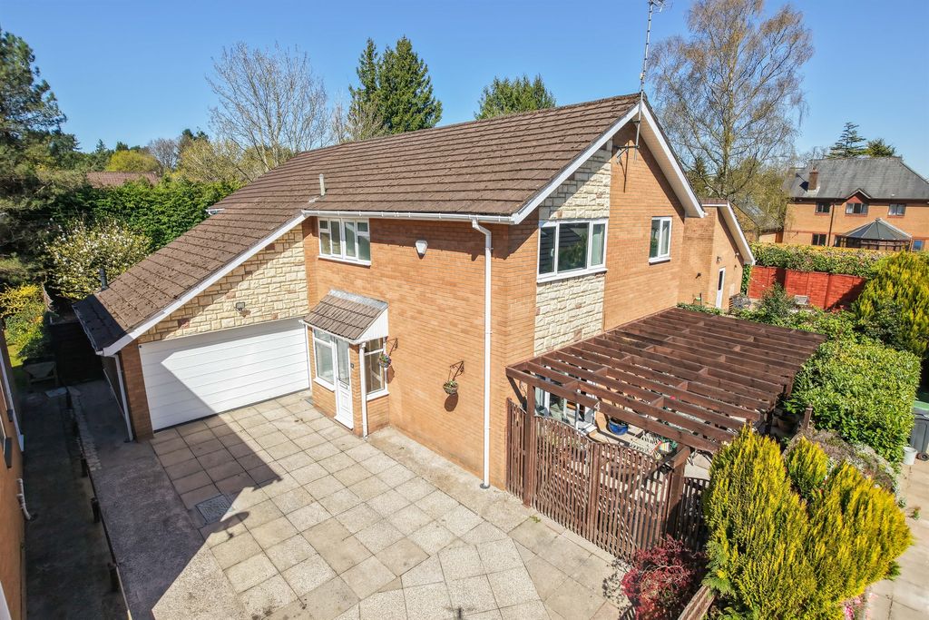 Property photo 1 of 30