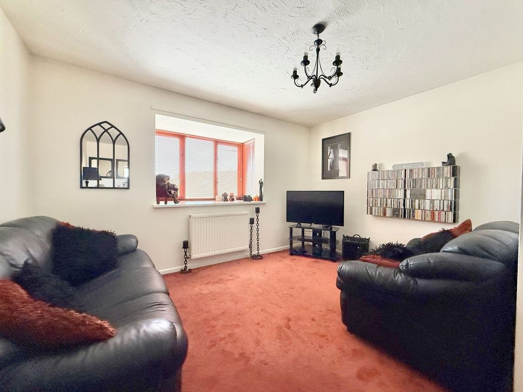 Property photo 3 of 22