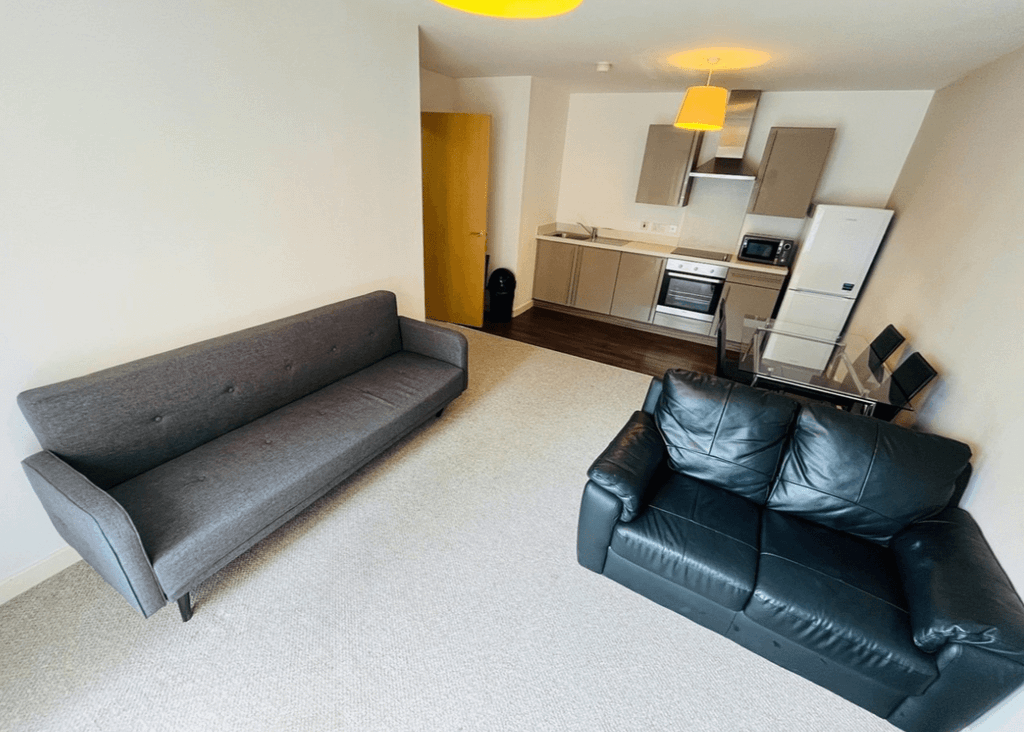 Property photo 1 of 3 Aislibie Rd, London Se12 8Qh, UK