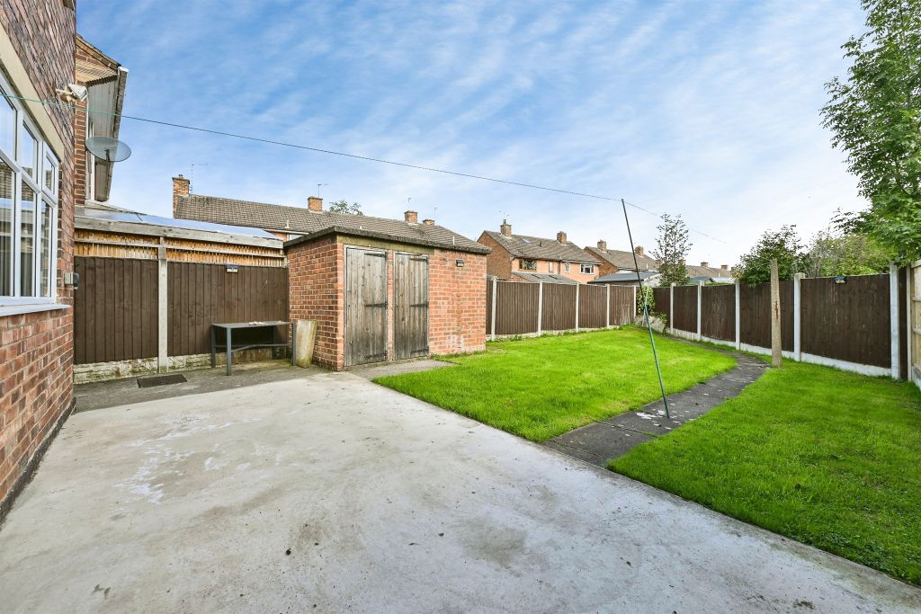 Property photo 2 of 19