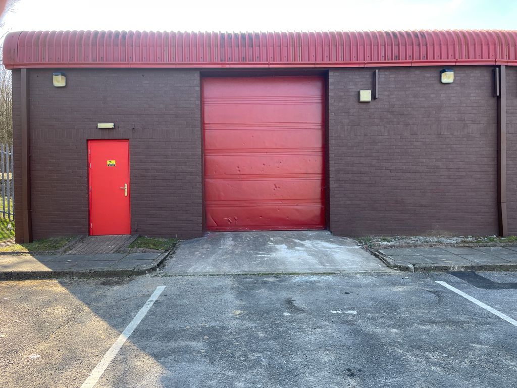 Property photo 3 of 18