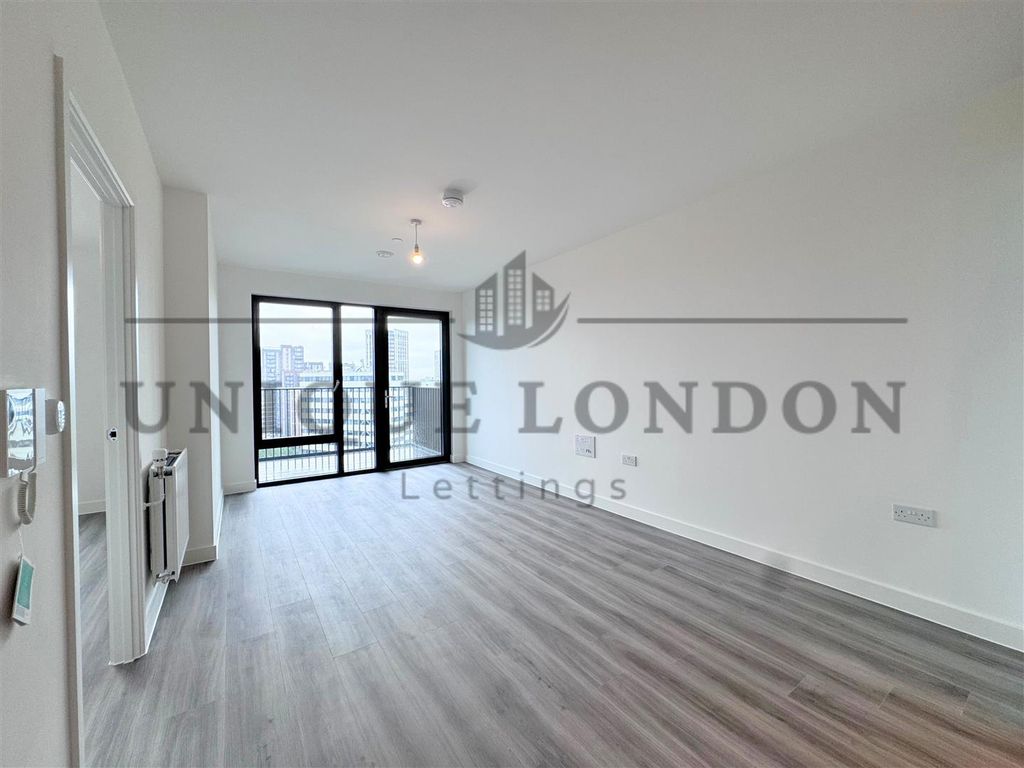 Property photo 2 of 8 329.Jpg