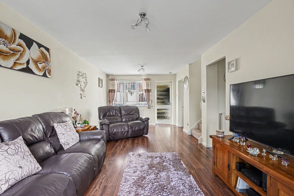 Property photo 3 of 20 5390168