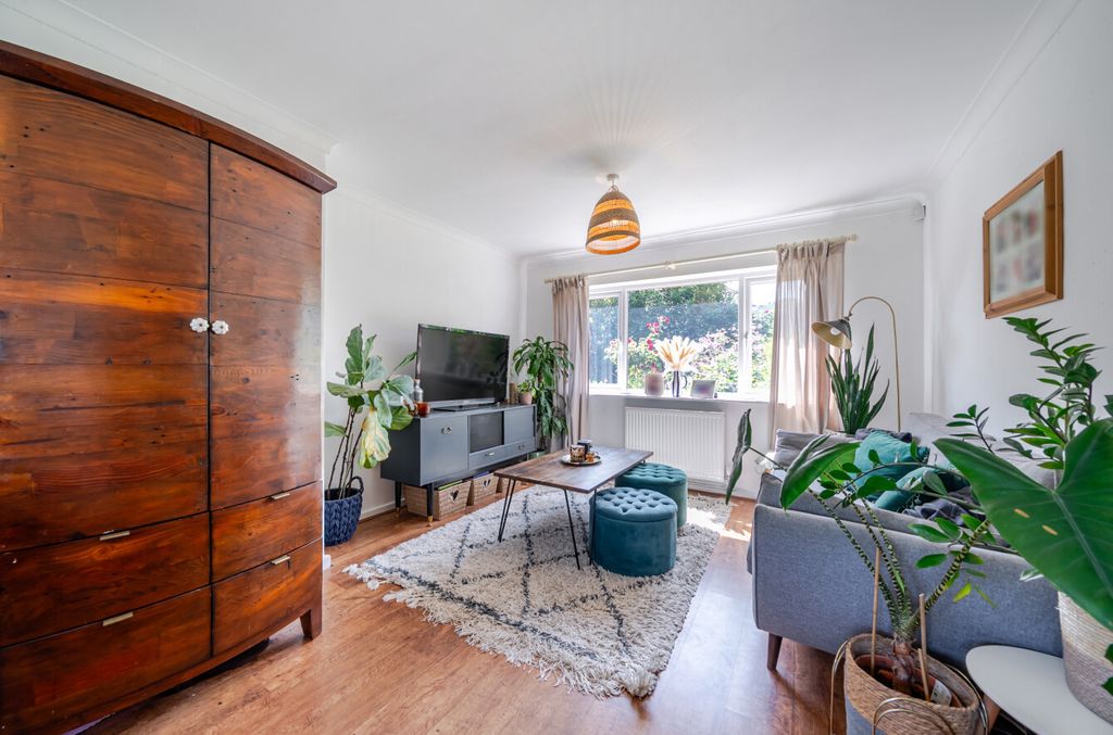 Property photo 3 of 24 1488034-17-6A4F83...