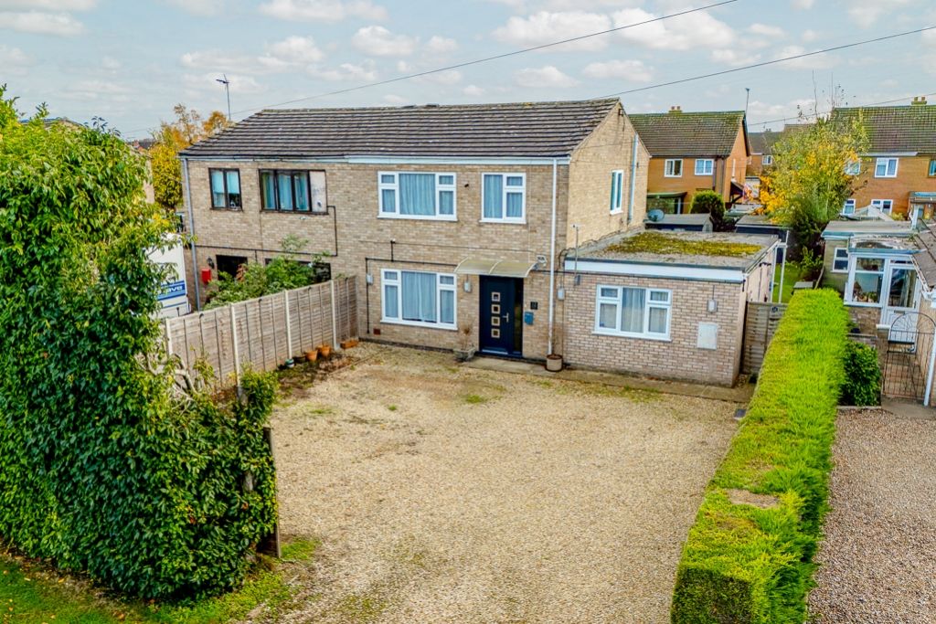 Property photo 1 of 24 12 Battlefields Lane South (Holbeach)-1