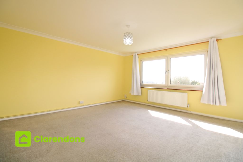 Property photo 2 of 13 2