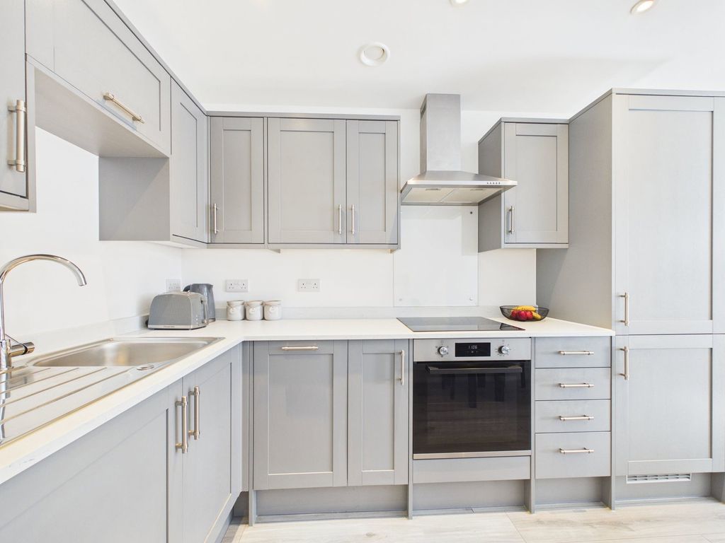 Property photo 3 of 11