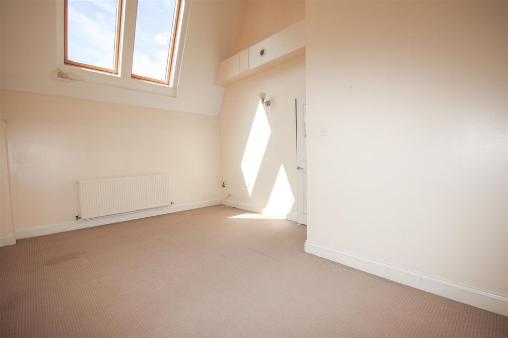 Property photo 2 of 14 Img_6616.Jpg