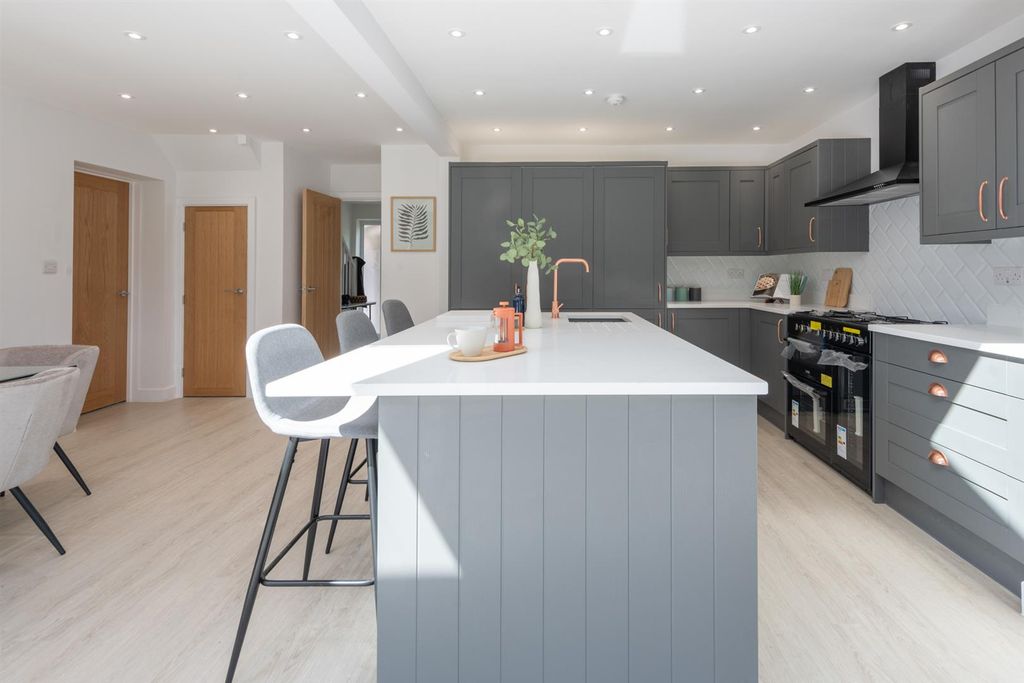 Additional image 11 of 4 bed semi-detached house for saleBack Lane, Bilbrough, York YO23