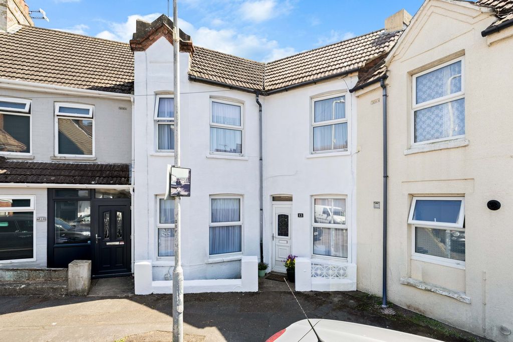 Property photo 1 of 15