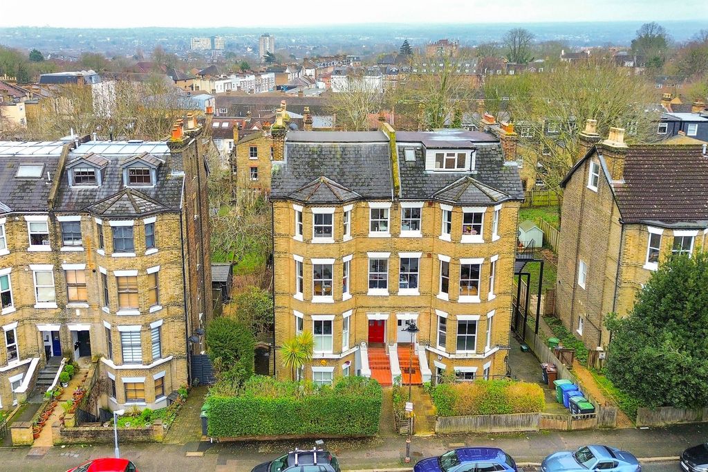 Property photo 1 of 17 Exterior Drone For Sale 1 Bedroom Flat 13 Cintra Park Crystal Palace Se19 Nested Estate Agents 07456972657 Photography Video By Www.Steele.London 07913296114