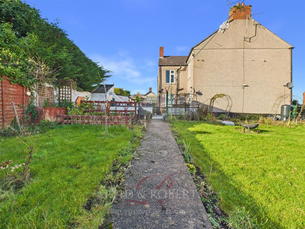 Property photo 1 of 30 Cam04884G0-Pr0106-Still031.Jpg