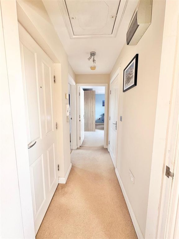 Property photo 3 of 14 Entrance.Jpg