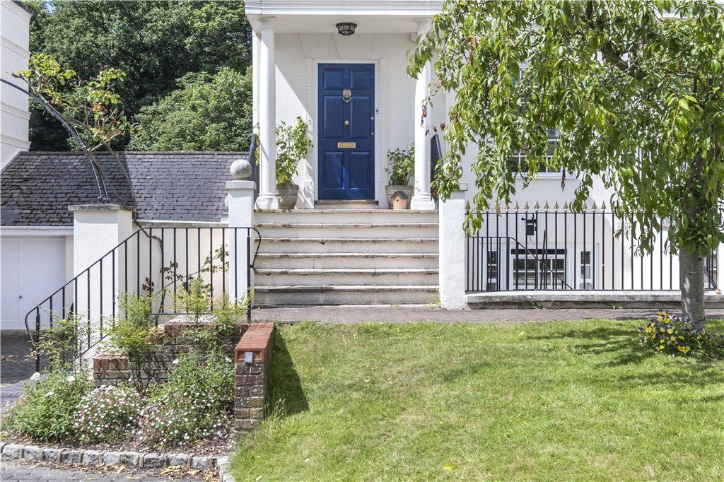 Property photo 3 of 44 Exterior