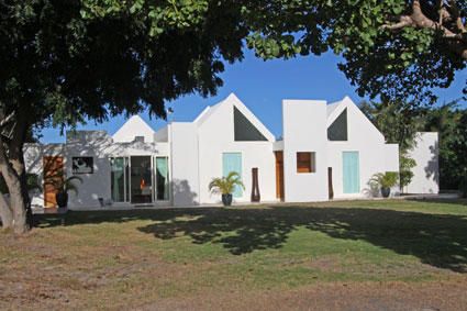 Property photo 1 of 39