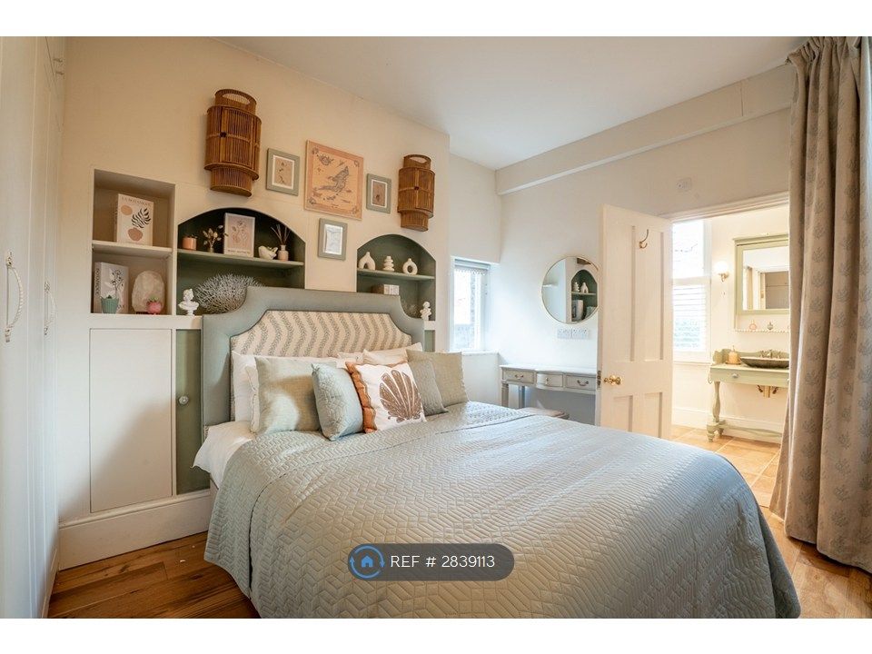 Property photo 3 of 30
