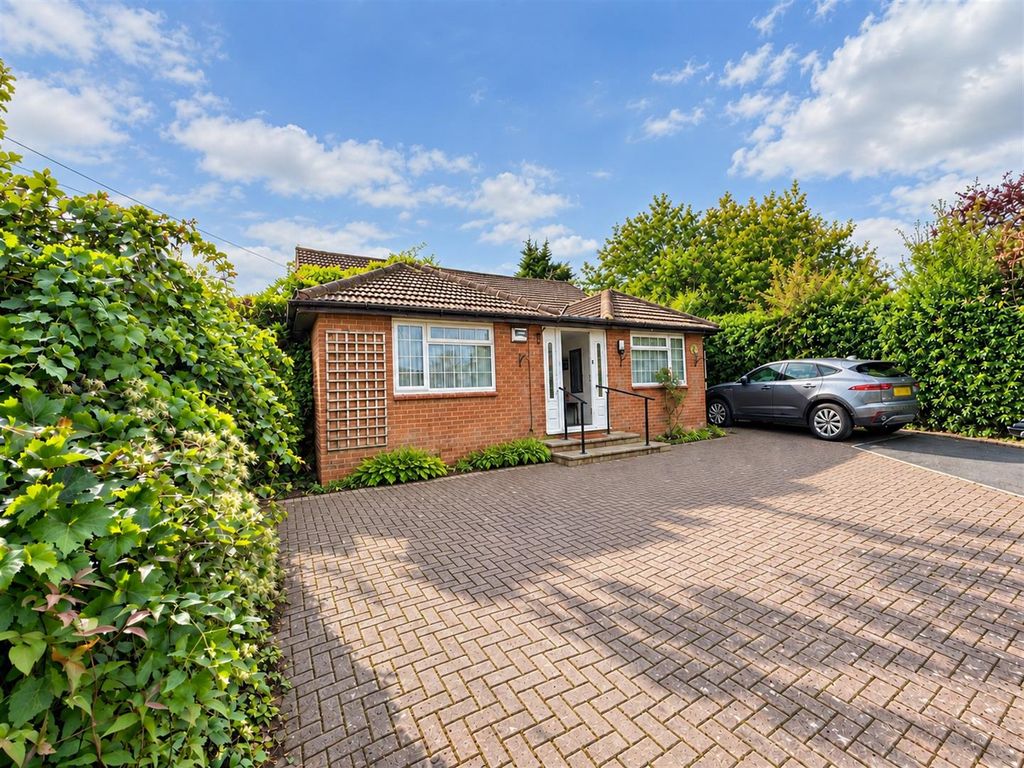 Property photo 1 of 18