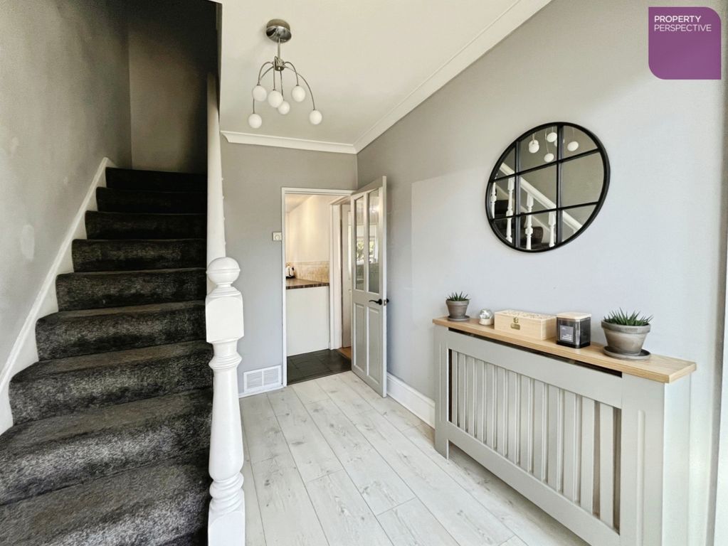 Property photo 2 of 19 Pbox-Img.Jpg